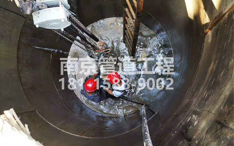 242白兔污水池清理
